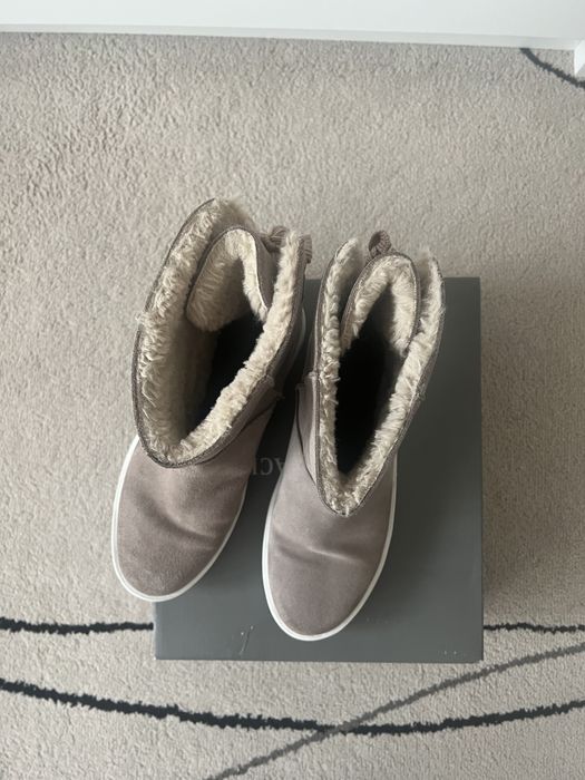 Дамски зимни боти