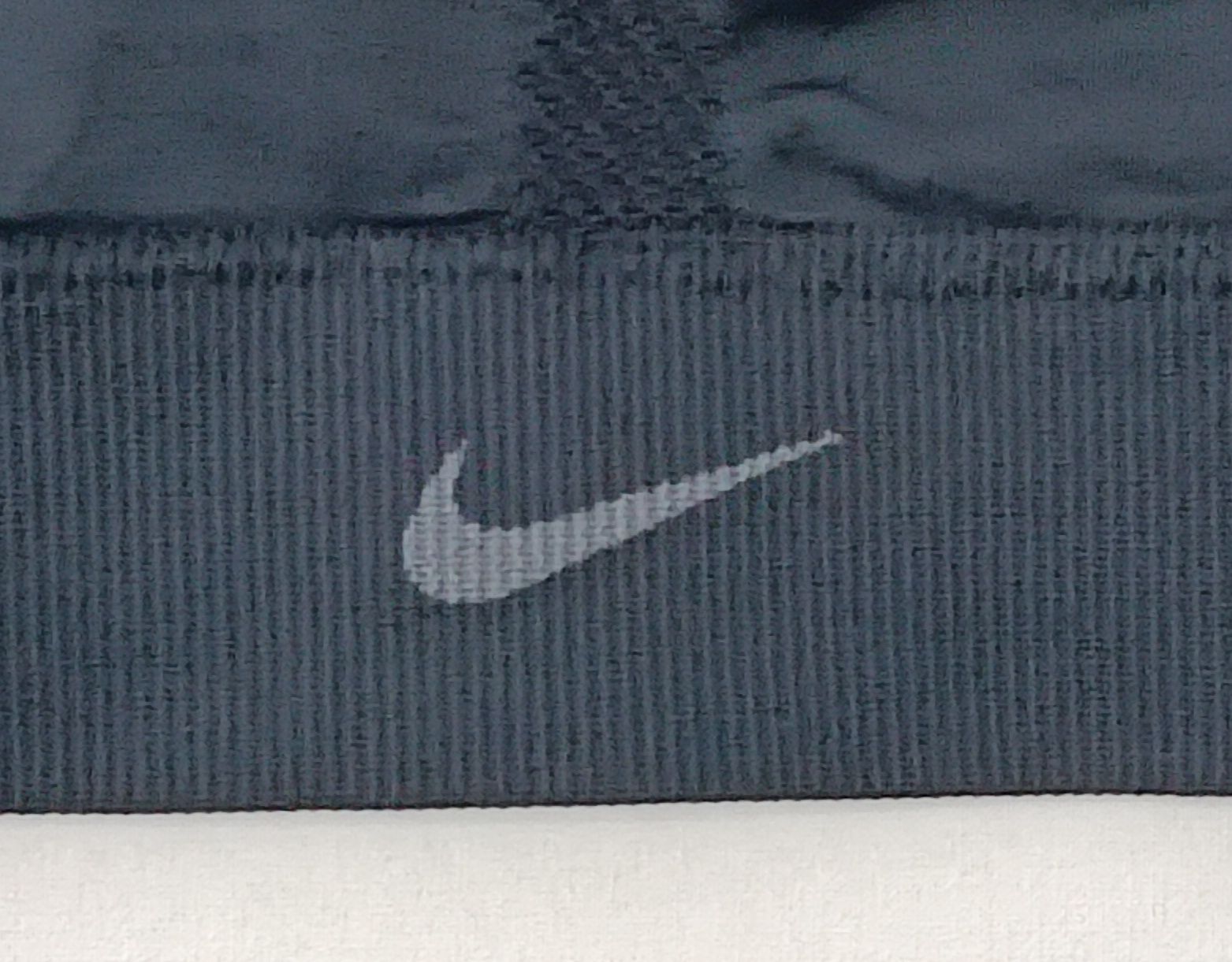 Nike DRI-FIT Seamless Bra оригинално бюстие M Найк спорт фитнес бягане