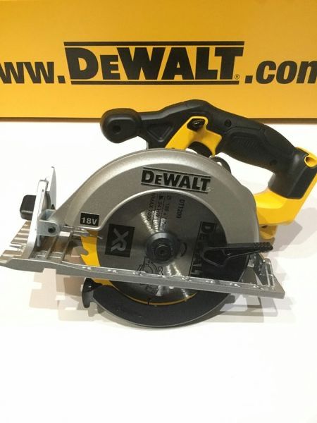 Зарядно устройство DeWALT DCB112  10,8 - 18V