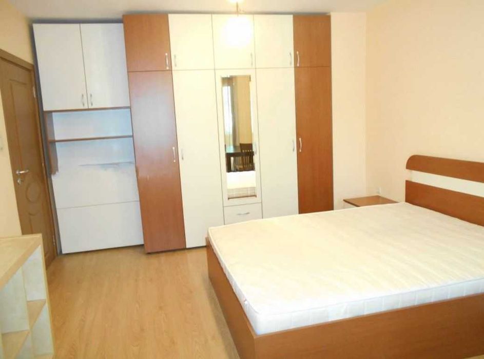 Дава се под наем Двустаен апартамент в София, Света Троица - 60 кв.м за 460 € - Снимка #1