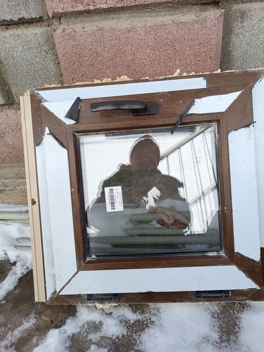 Окна продам 2 окна