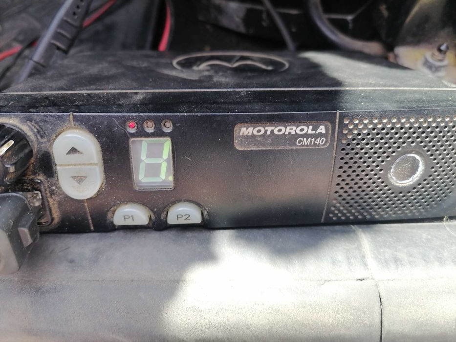 Statie taxi Motorola CM 140 cu antenă nouă