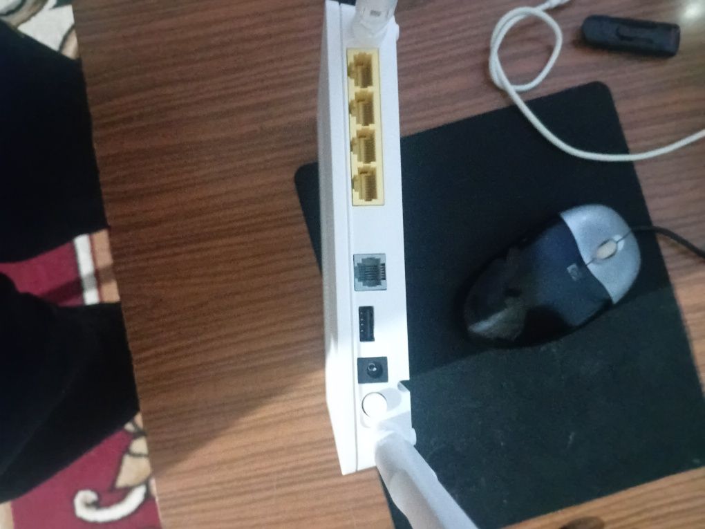 Huawei HG8546M Gpon Router