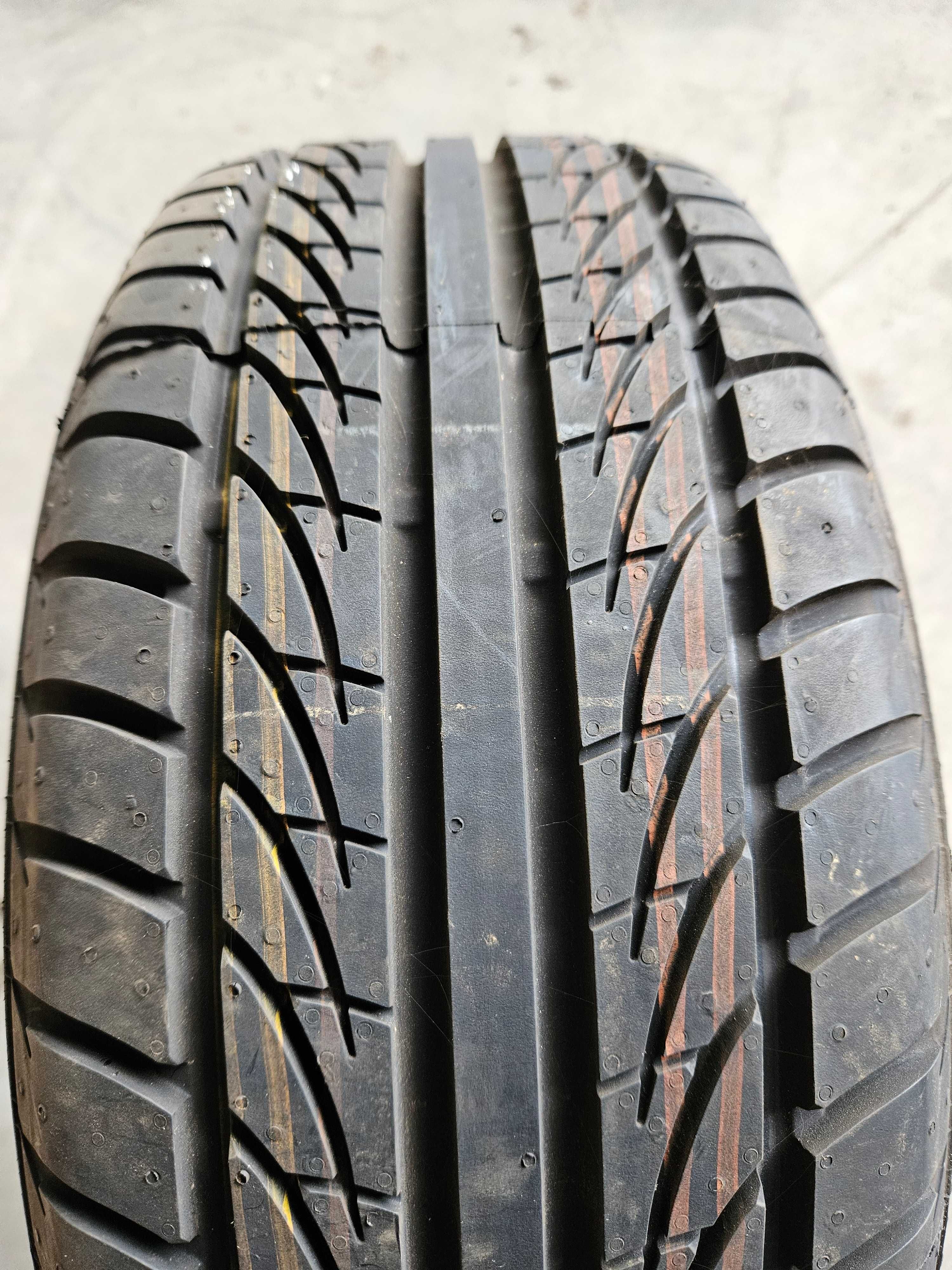 2 броя гуми Semperit 195/50 R15