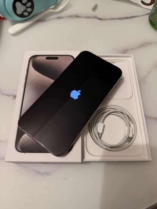 Iphone 15 pro max 256 gb emag nu schimb