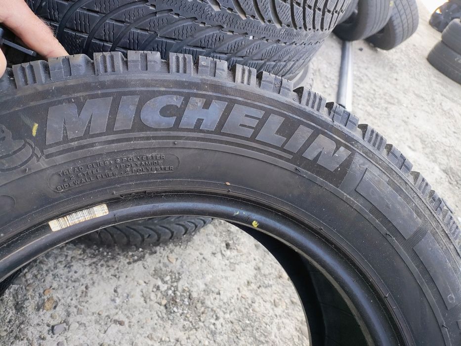 215/65/16c Michelin dot 2024