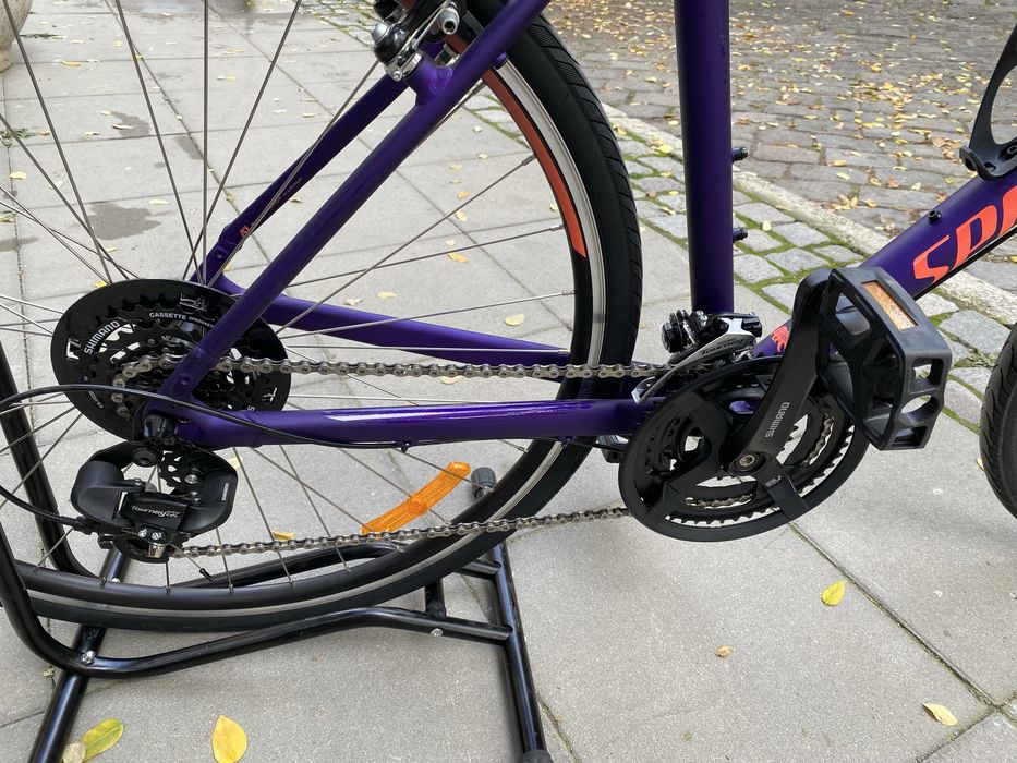 Велосипед Specialized Sirrus V-Brake satin plum purple/acid lava