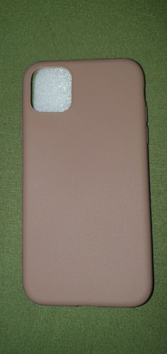 Vând 5 huse iphone 11