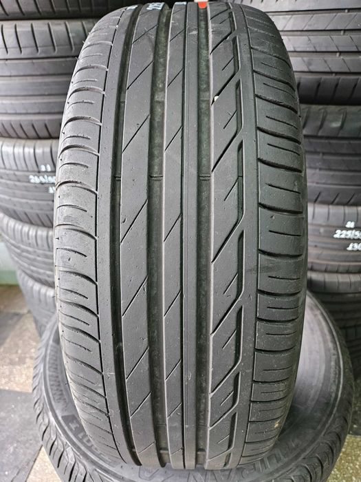 4бр 225/55/17- RFT- BRIDGESTONE 6,8мм грайфер дот:20г +++