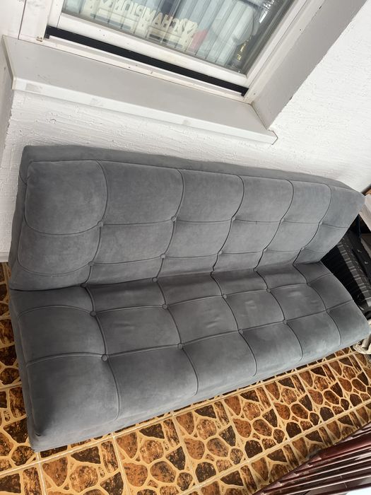 Продам диван почти новый