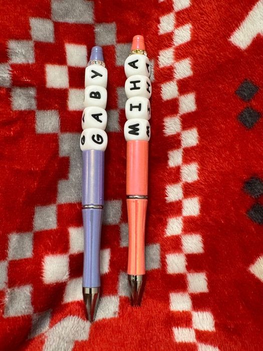 Pixuri personalizate cu nume