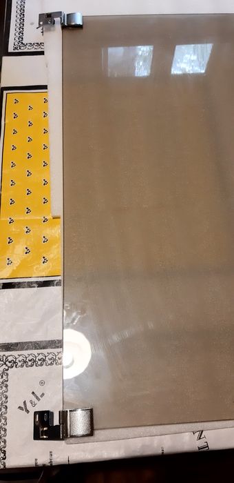 Стъклени вратички  за  шкаф секция