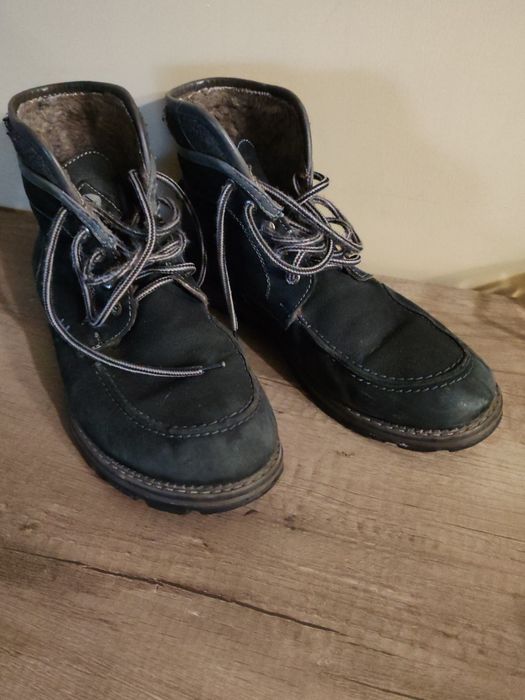 Продам мужскую обувь