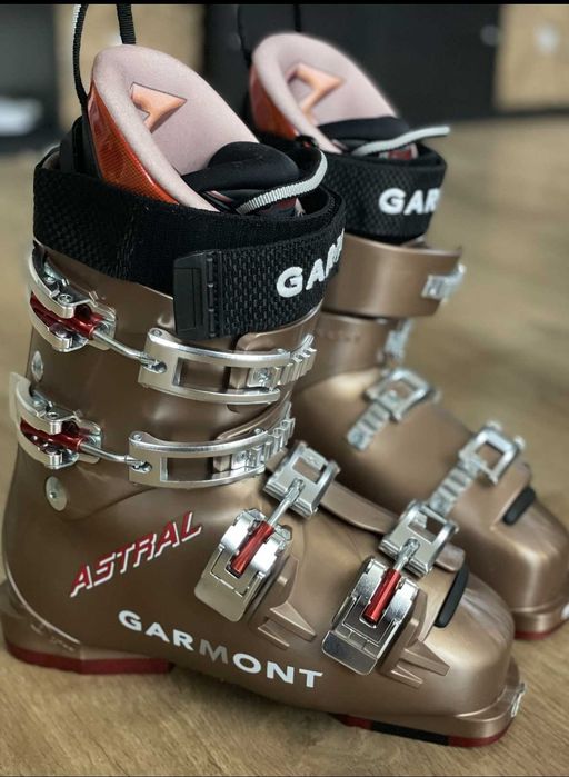 Ски Обувки Garmont Astral