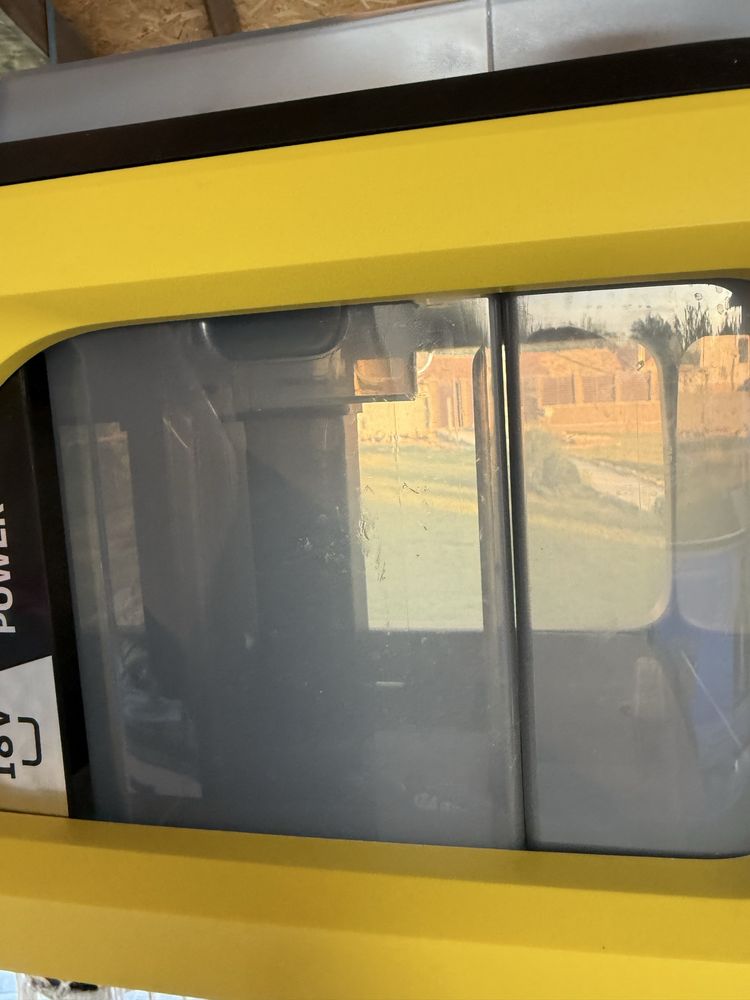 Екстрактор Karcher SE 3-18