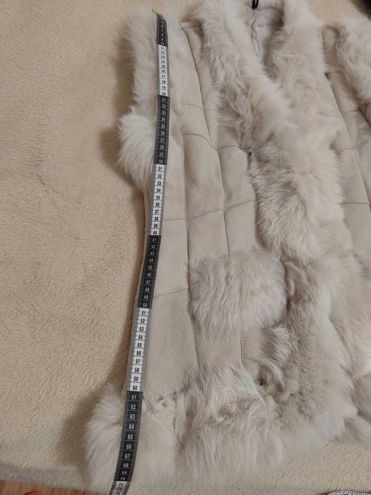 Дамски елек. Много мек и топъл