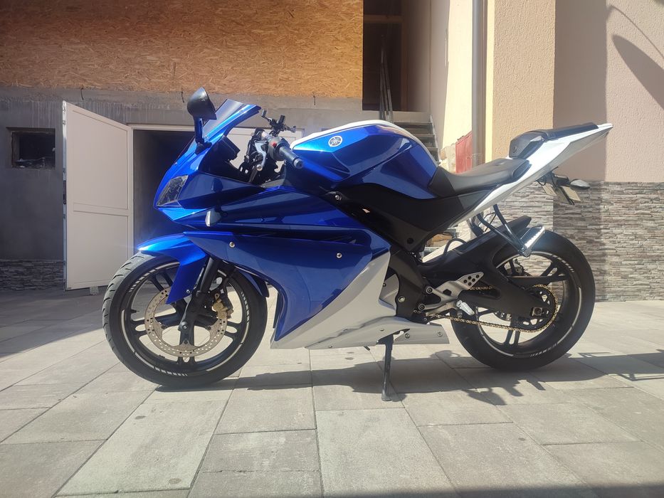 Yamaha YZF r125 de vânzare