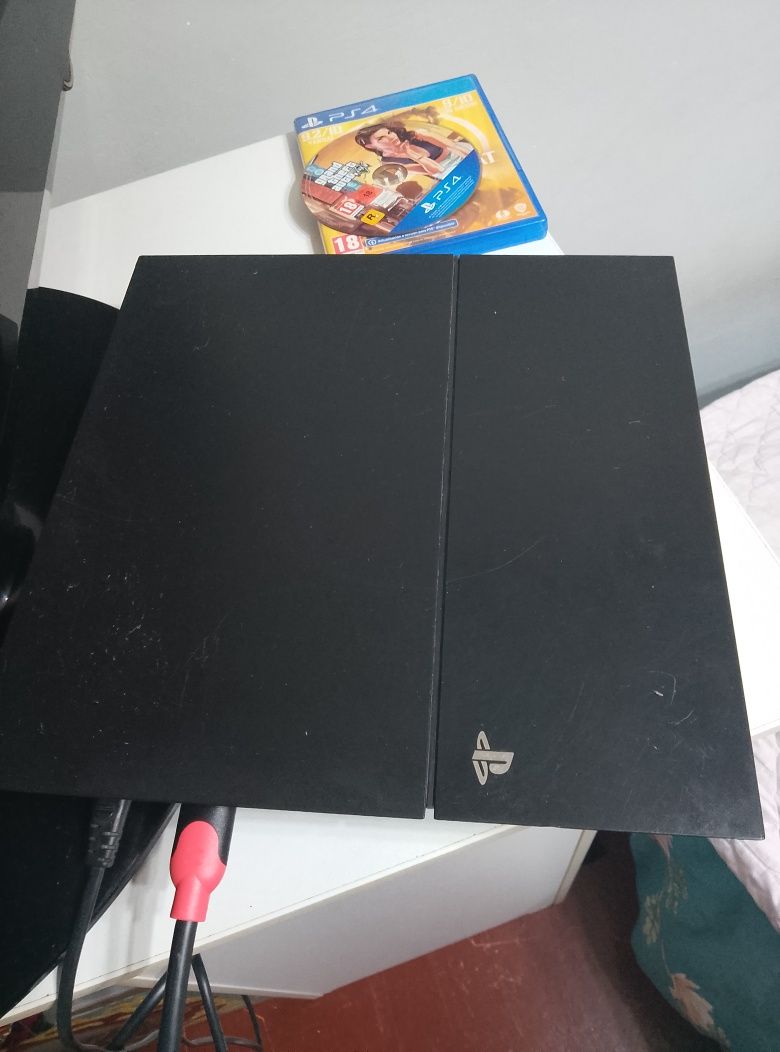 PlayStation 4 Fat