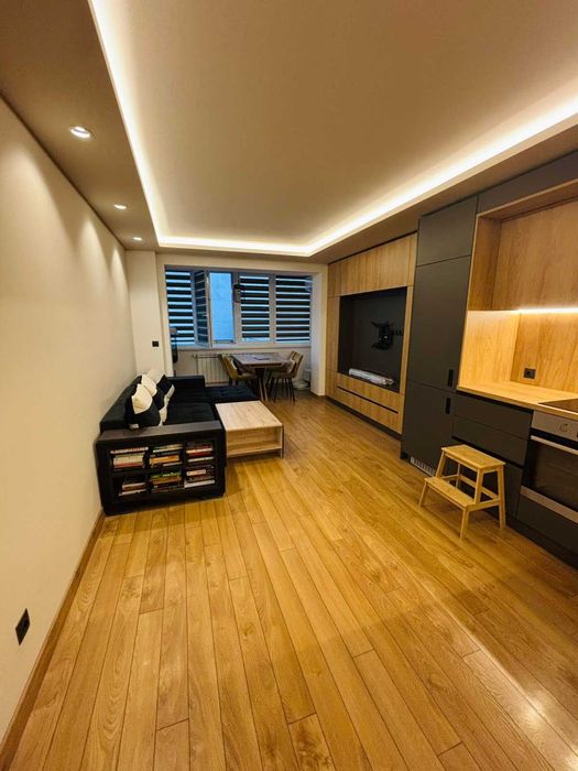 Продава се Тристаен апартамент в София, 7-ми 11-ти километър - 65 кв.м за 3077 €/кв.м - Снимка #5