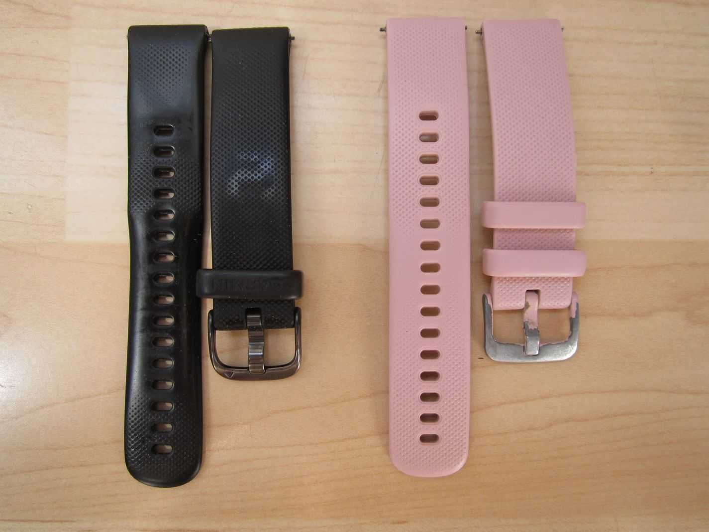 Силиконови каишки 18mm - черна, розова (Garmin)