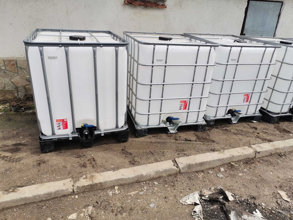 Бидони - 1000л - НОВИ