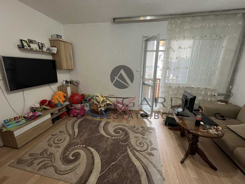 Продава се Двустаен апартамент в Пловдив, Тракия - 60 кв.м за 1870 €/кв.м - Снимка #1