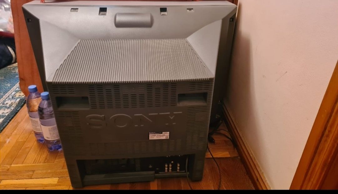 Sony Trinitron 72 см в отличном состоянии