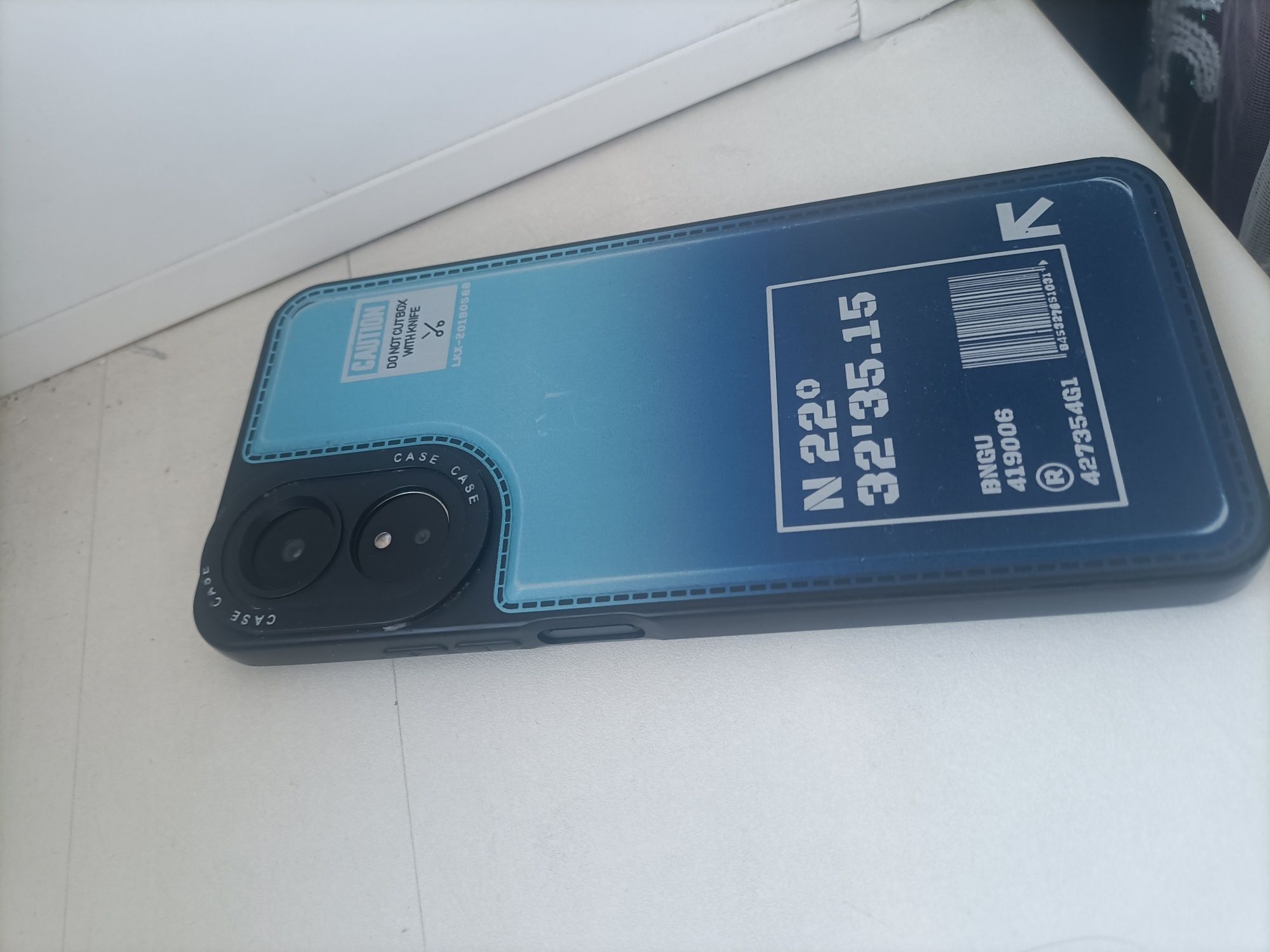 Продам oppo A17.