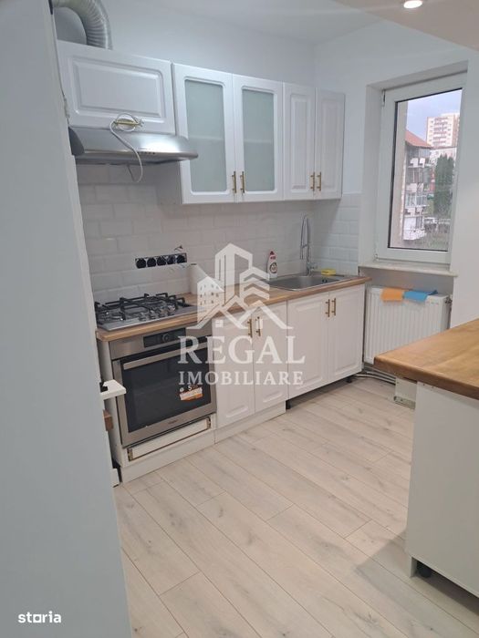 Apartament 3 camere, zona Parangu (Strada Eliberarii)