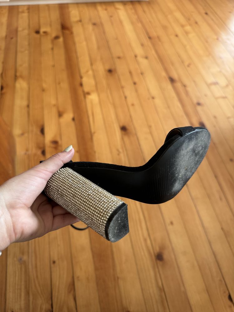 Токове Shoe Aquarium