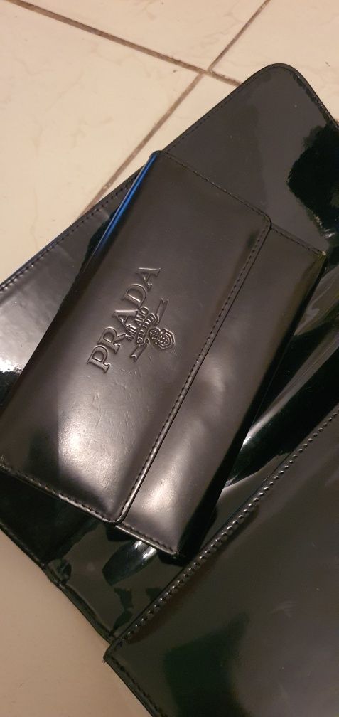 Дамска чанта с портмоне Prada