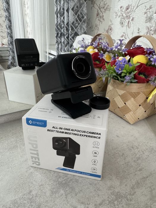 Веб Камера новая