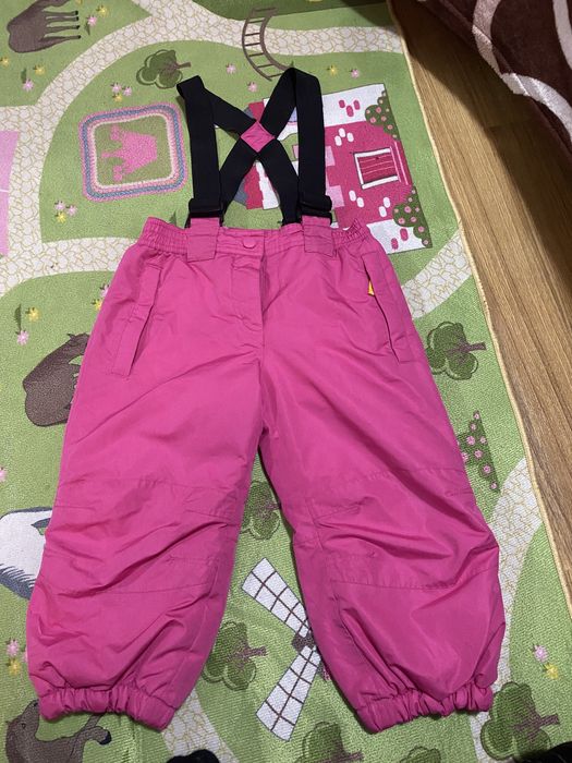 Salopeta de zapada fete, marime 98, cu bretele reglabile