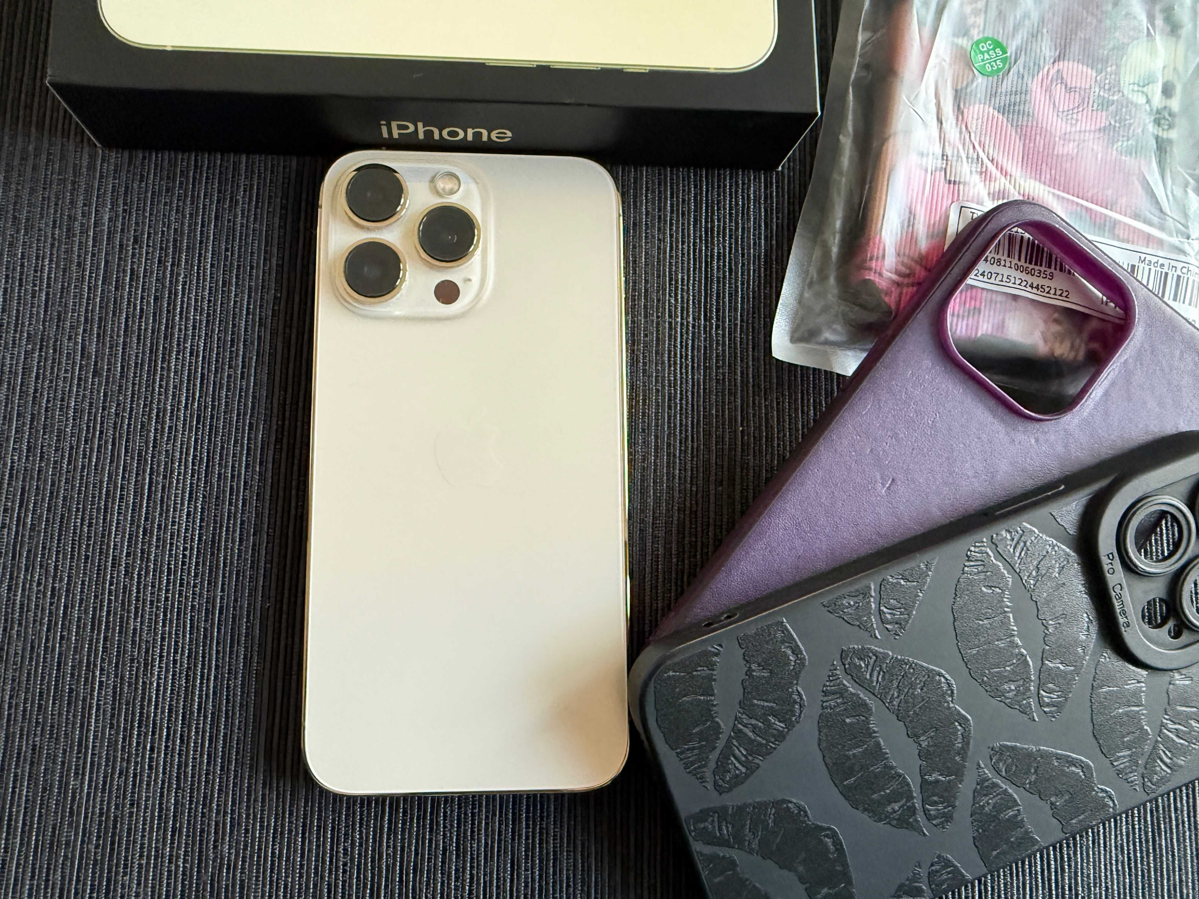 iPhone 13 pro 256 GB GOLD в ОТЛИЧНО състояние + ПОДАРЪК