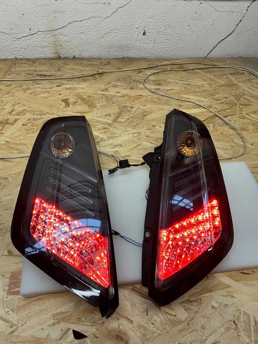Stopuri led Fiat punto