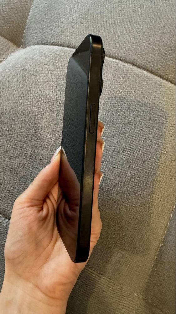Iphone 15 pro 256 gbt, 93%