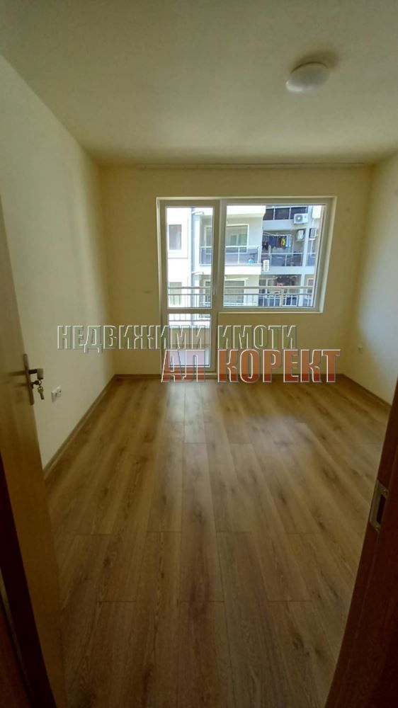 Дава се под наем Тристаен апартамент в Варна, Кайсиева градина - 75 кв.м за 357 € - Снимка #4