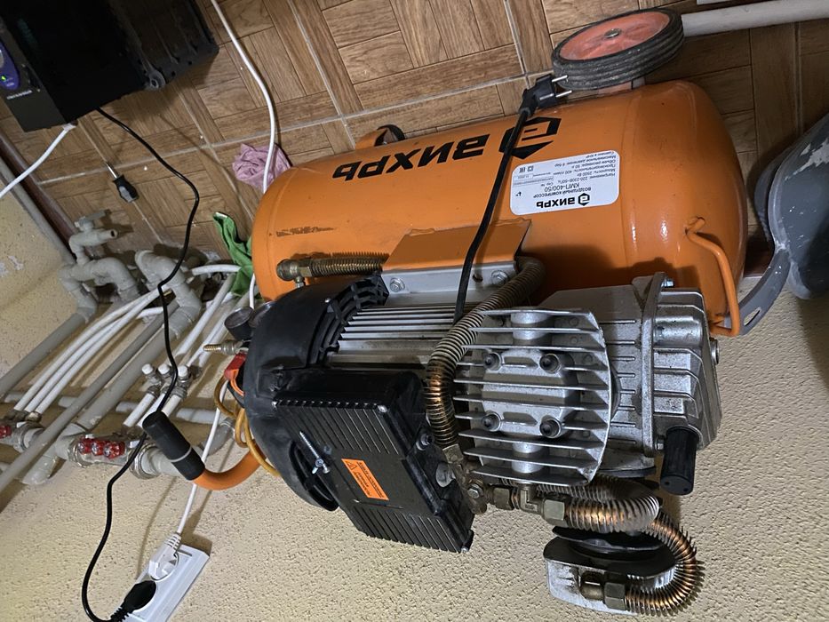 Воздушный компрессор