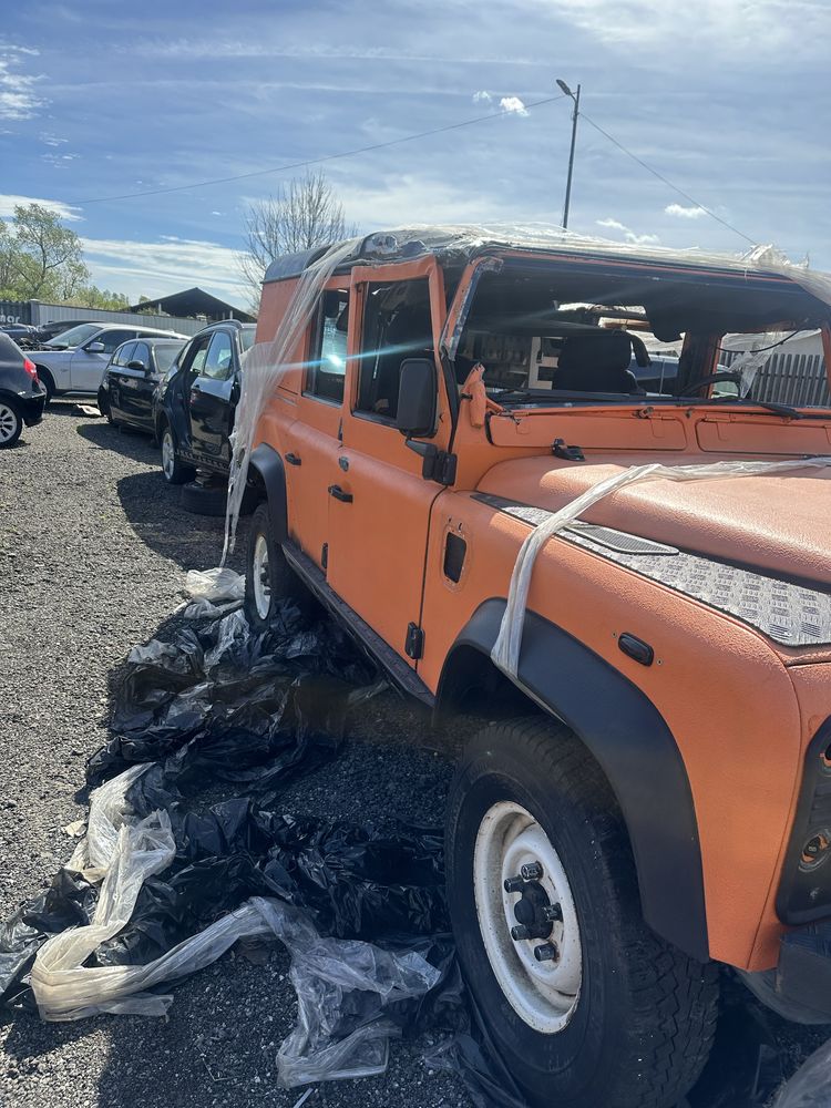 Land rover defender 110 td4