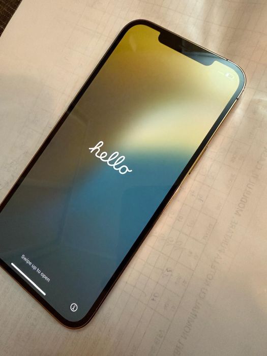 Vand iphone 12 pro max gold