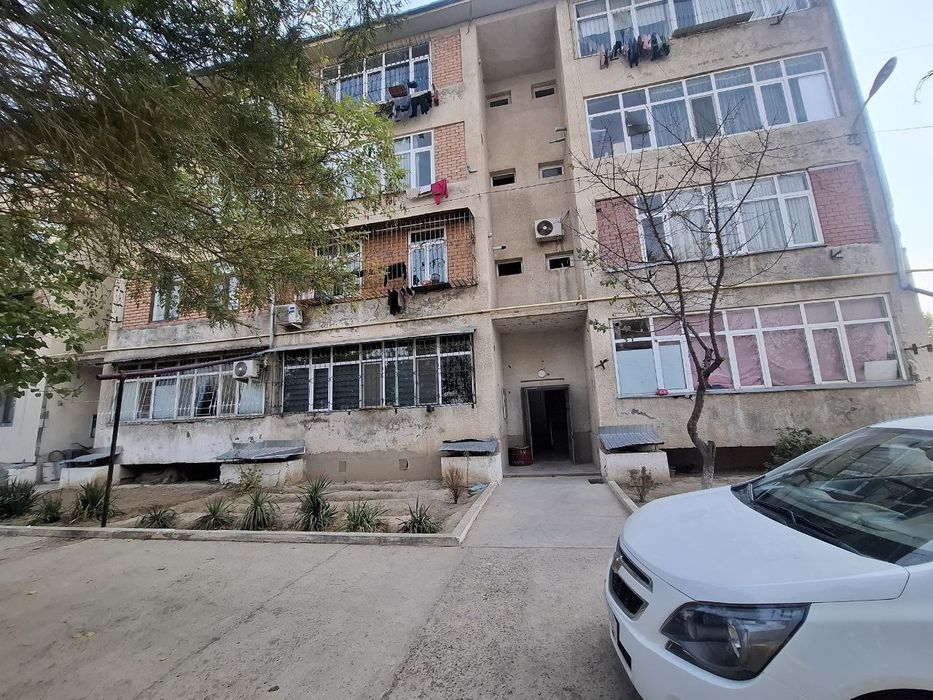 Уч-тепа р-н Урикзор махалла 2/3/4 (57м²) 77-серия