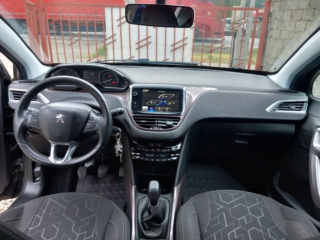 Peugeot 2008  1.6 HDI