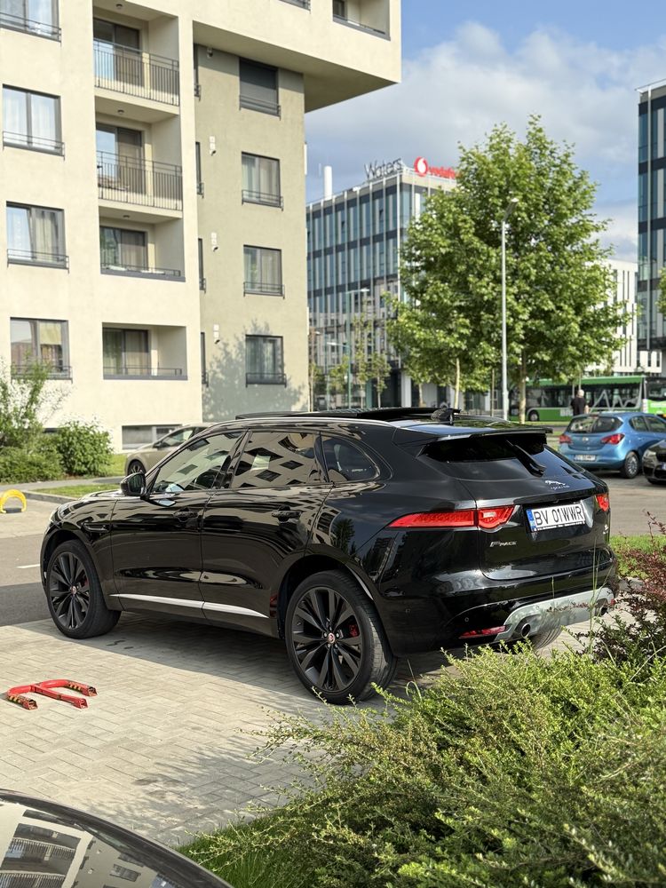 Jaguar F-pace model S‼️Schimb cu teren in Brasov - Sanpetru‼️