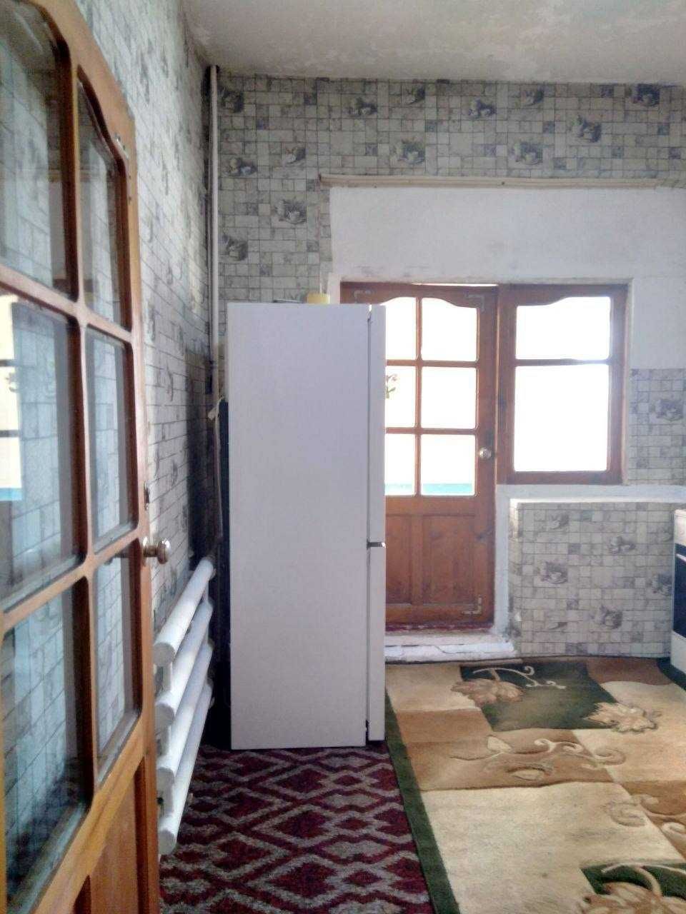 Продается 1 комнатная квартира на Кадышева, Яшнабад метро