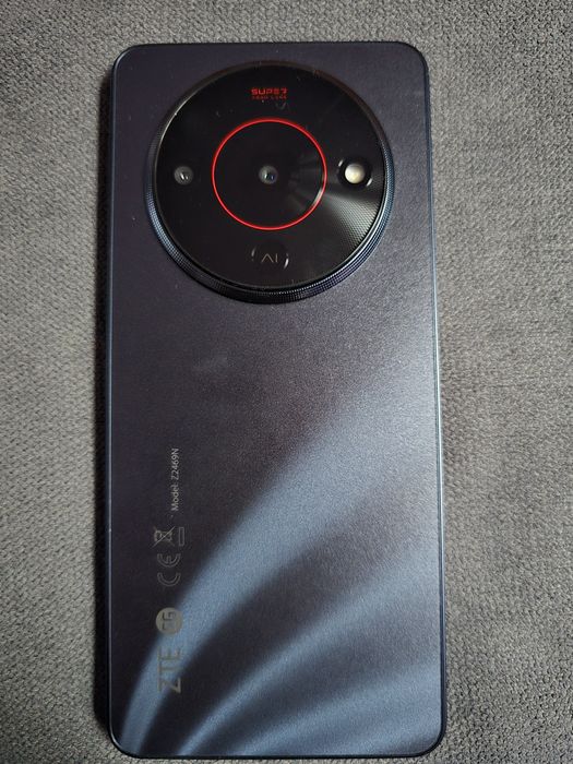 Продавам чисто нов ZTE Blade A76 5G