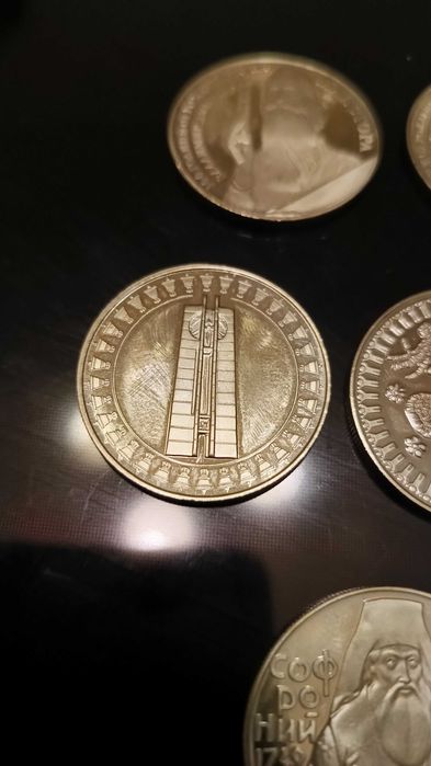 Колекционерски монети от 5лв. 1982, 1985, 1988, 1989г