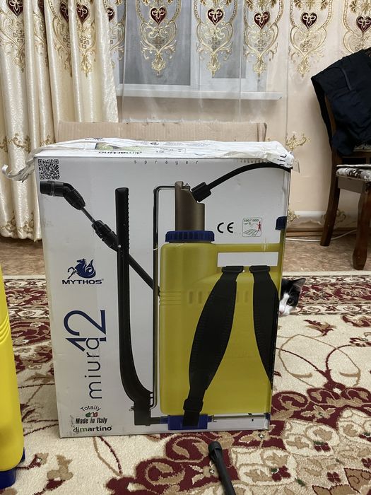 Садовый опрыскиватель механический   Miura 12