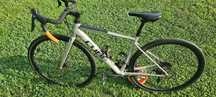 Cube Attain 28 Size L