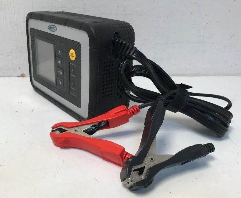 Redresor 12V Profesional RING RRCB320 Și Tester + Redresor RING RSC612