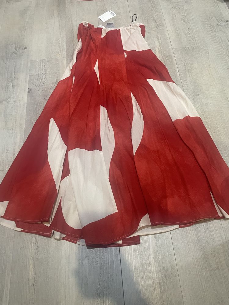 Сет на марката H&M